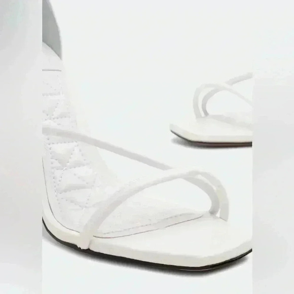 Schutz Gaiah Leather Sandals Size 9.5B - Picture 14 of 14